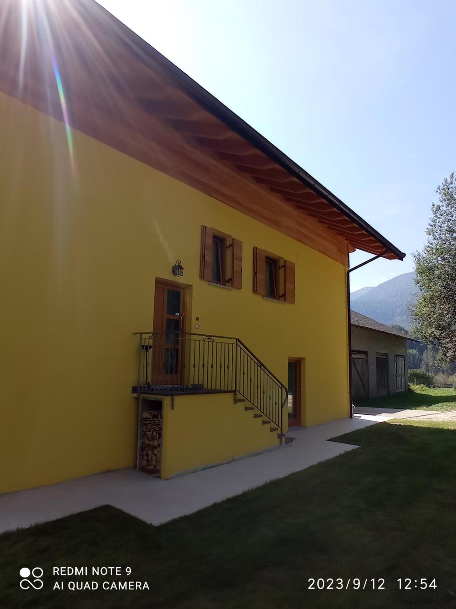 Baita Figliezzi Castello Tesino Luaran gambar